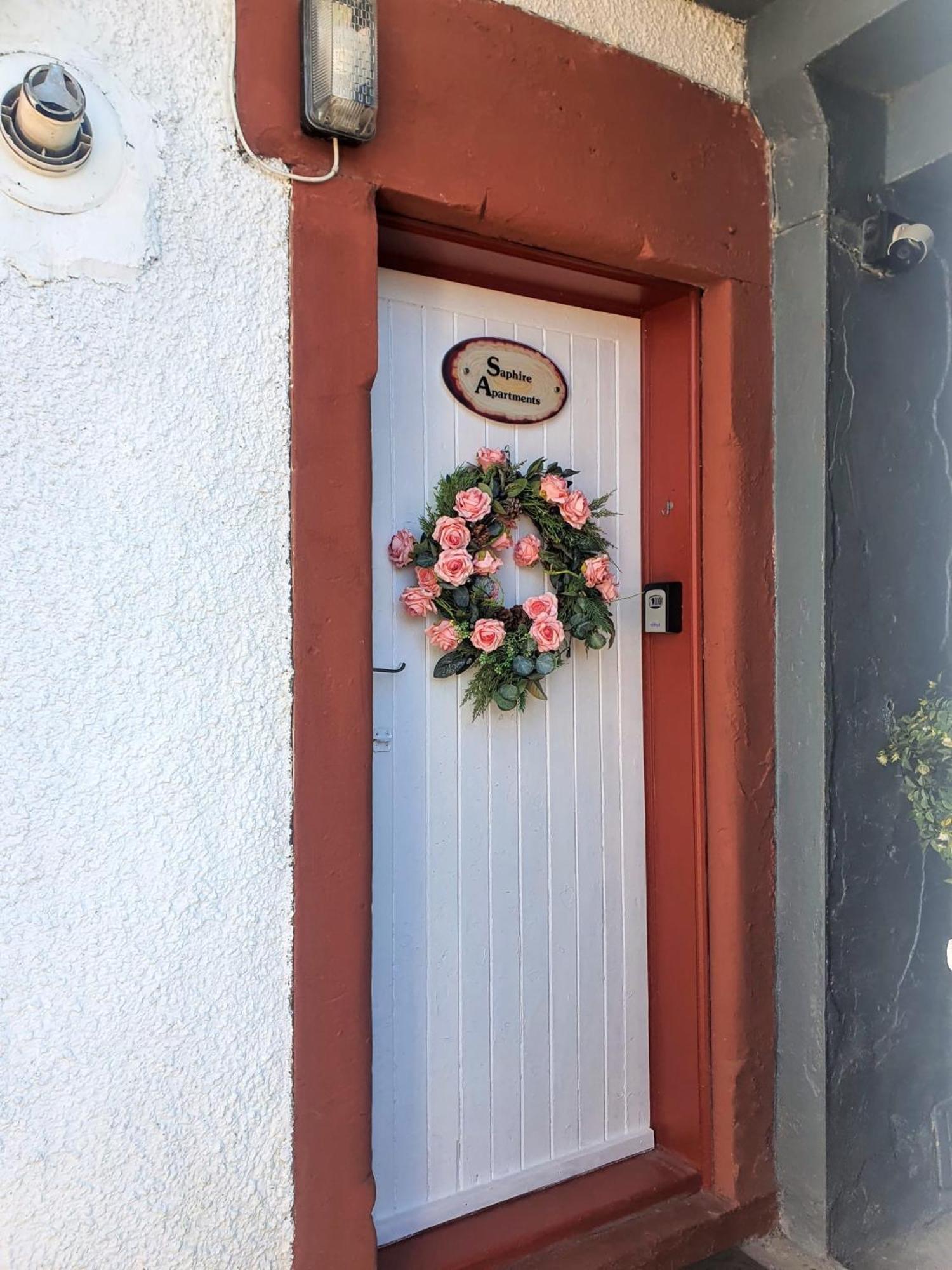 Saphire Glasgow Apartments ギフノック エクステリア 写真